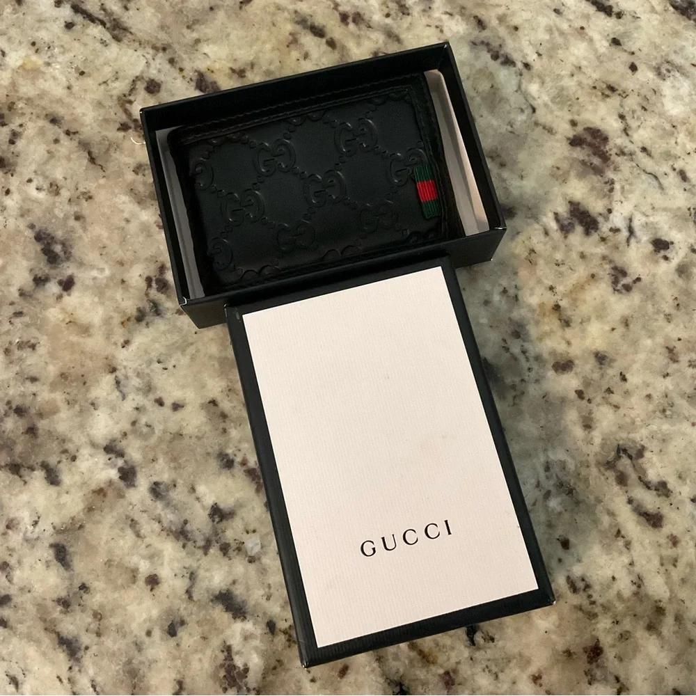 Mint Gucci Guccissima Leather Bifold Wallet - Picture 3 of 10